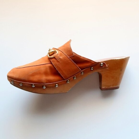 Rangonii of Florence Italian Tan Leather Gold Horse-bit Wooden Clogs / Mules 9 - Picture 7 of 16
